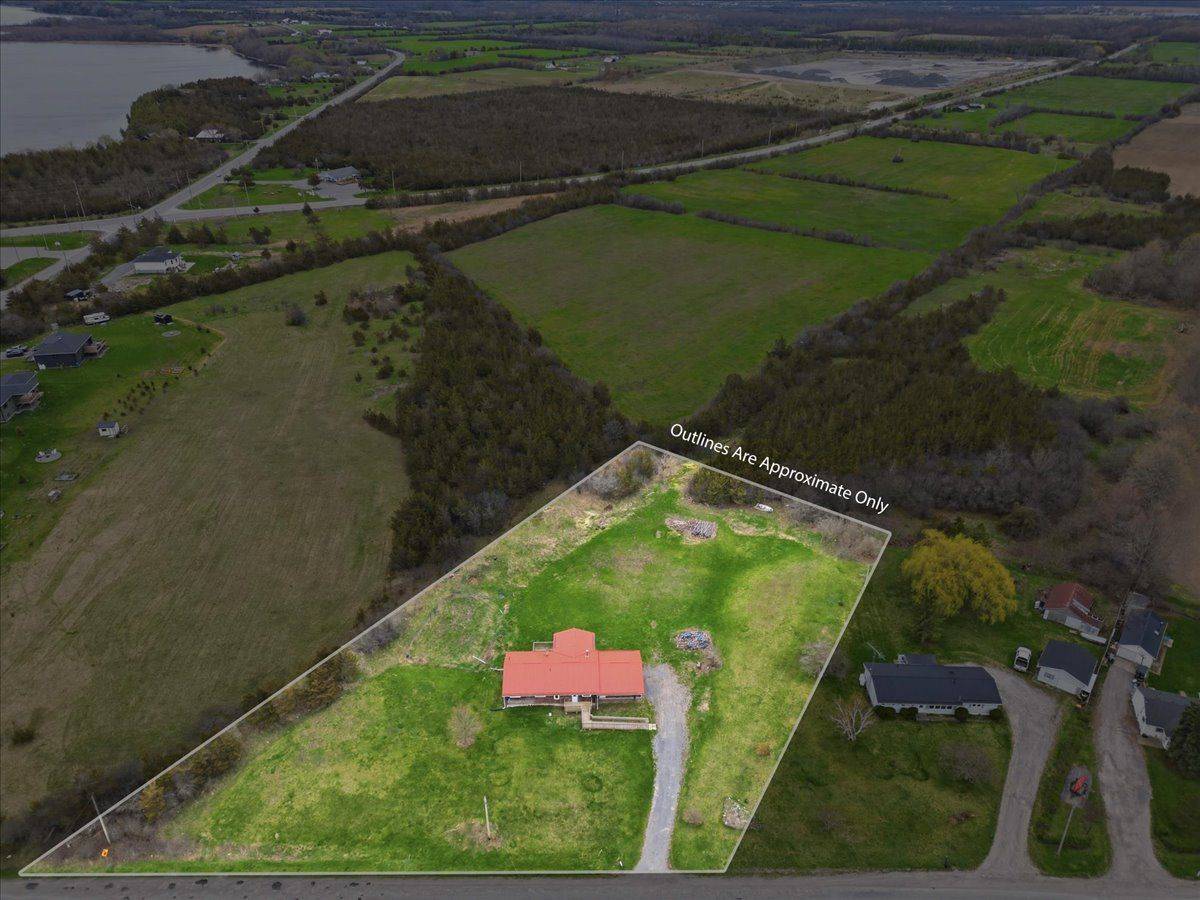 51 Stinson Block RD, Prince Edward County, ON K0K 1T0
