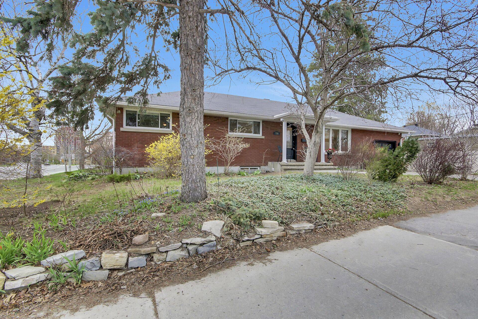 731 Dovercourt AVE, Carlingwood - Westboro And Area, ON K2A 0W9