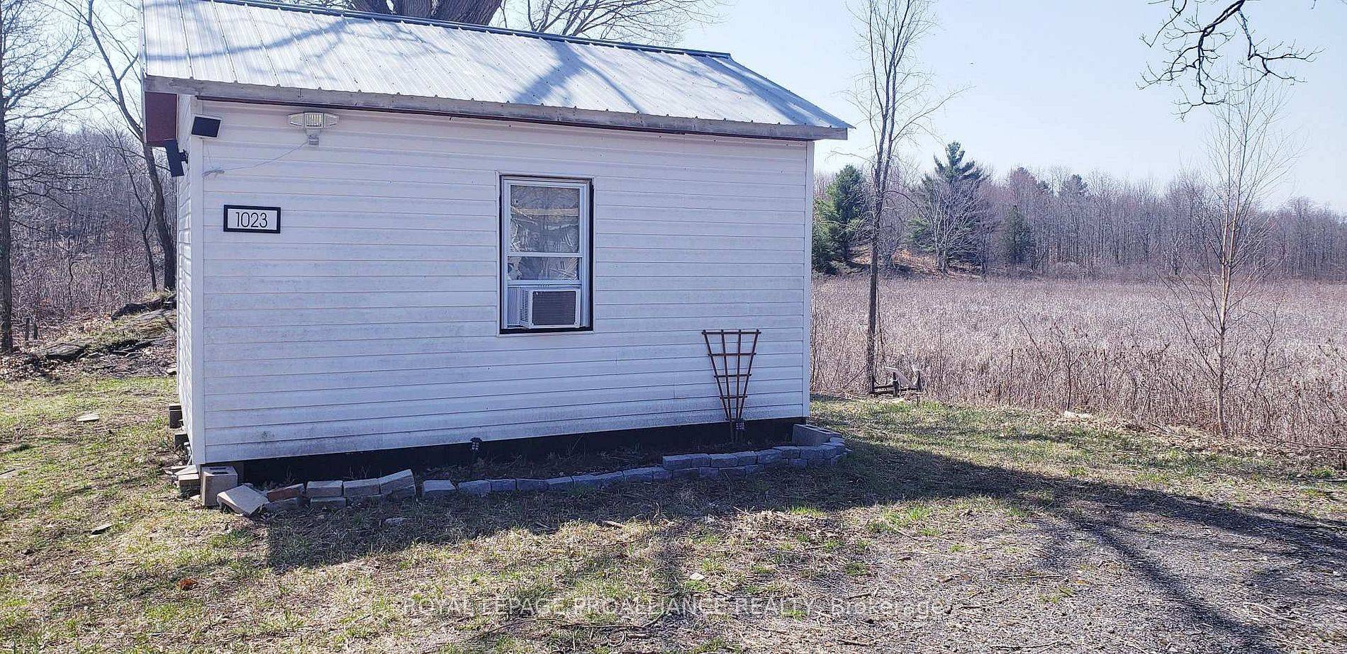 1023 Brewers RD, Frontenac, ON K0H 2P0