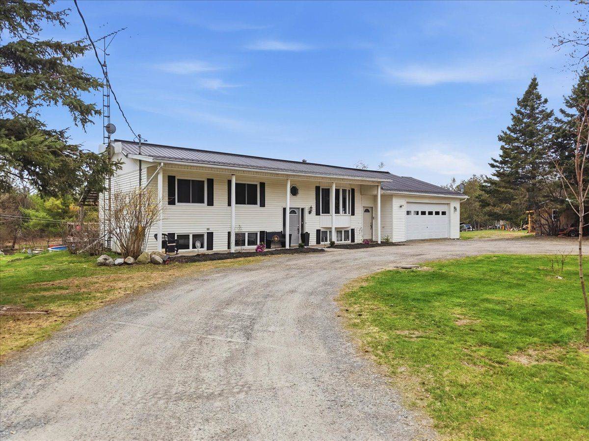 1442 Quin Mo Lac RD, Tweed, ON K0K 3J0