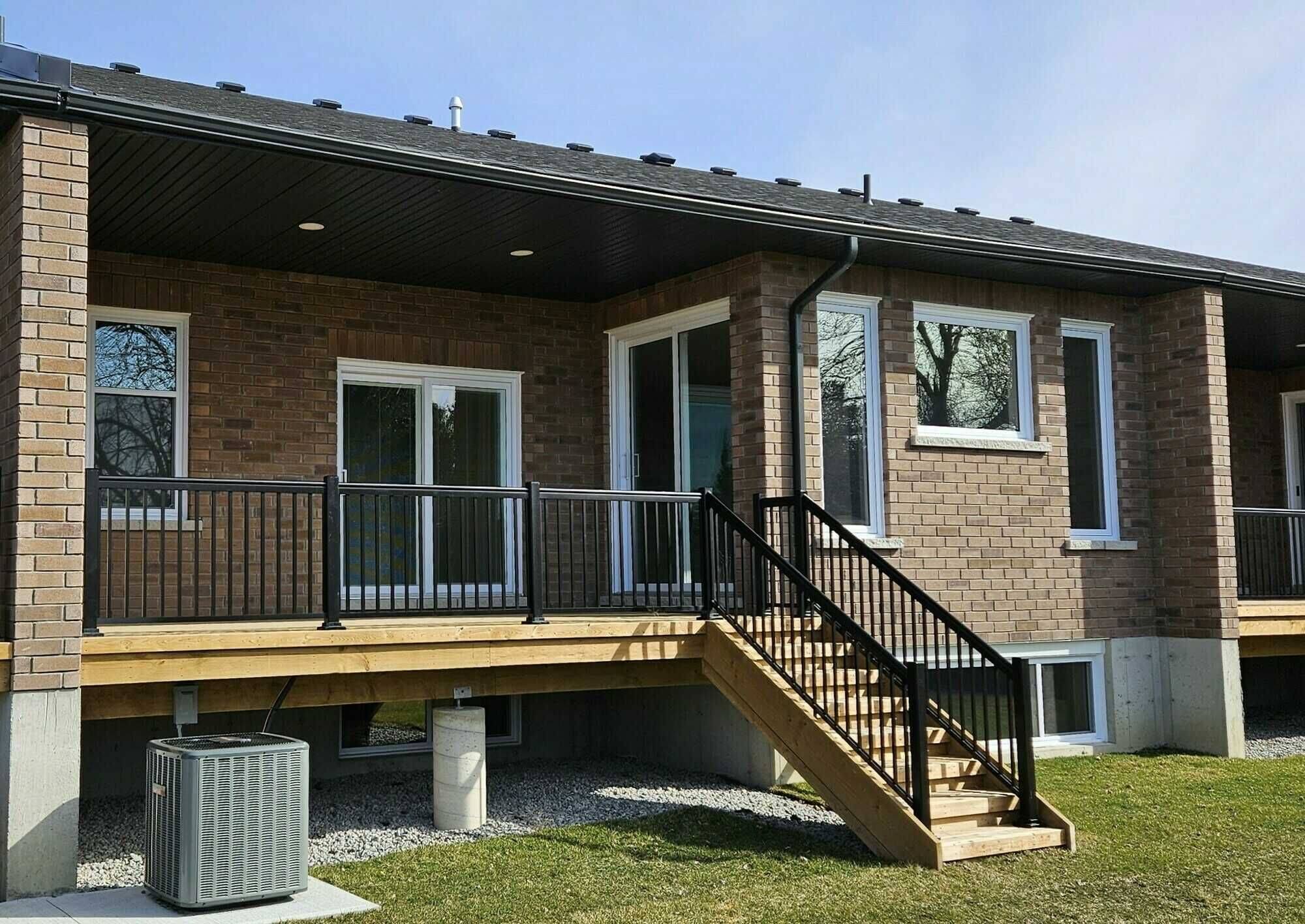 10 Cardinal CT, Brighton, ON K0K 1H0