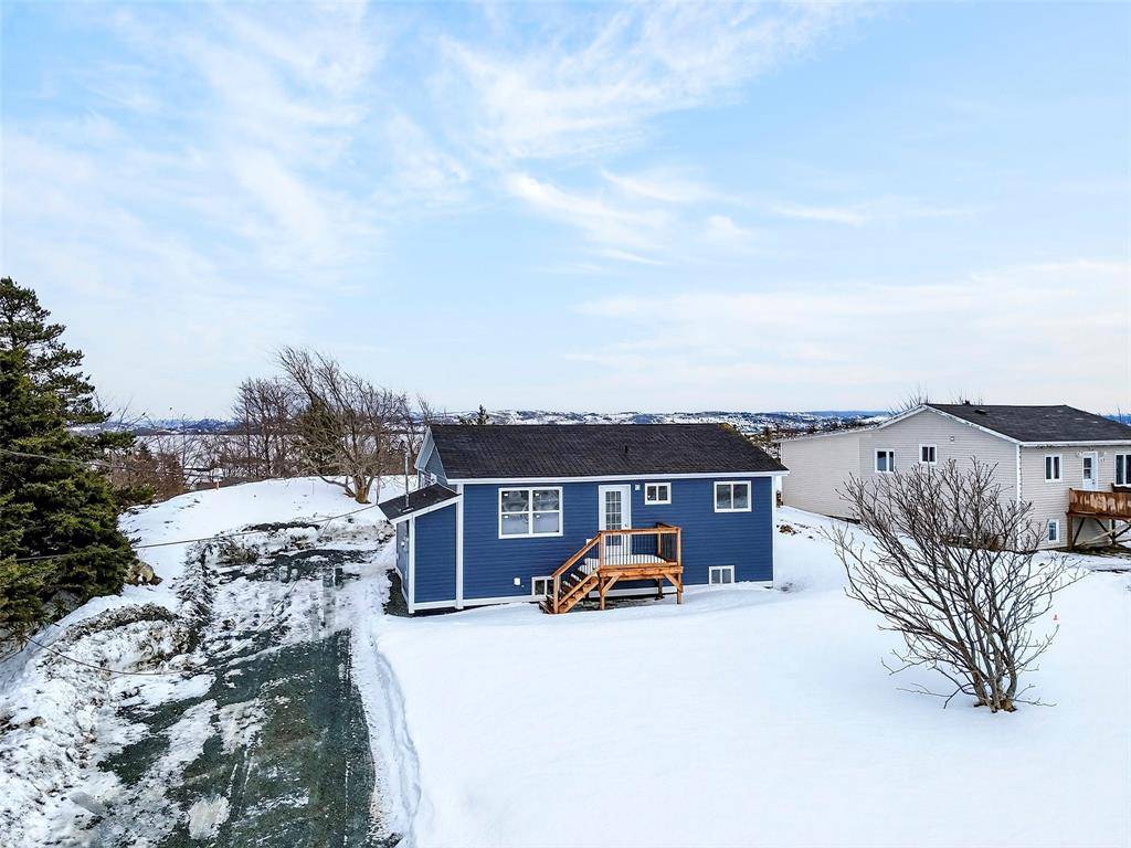 44 Whitney Street, Bay Roberts, NL A0A 1G0