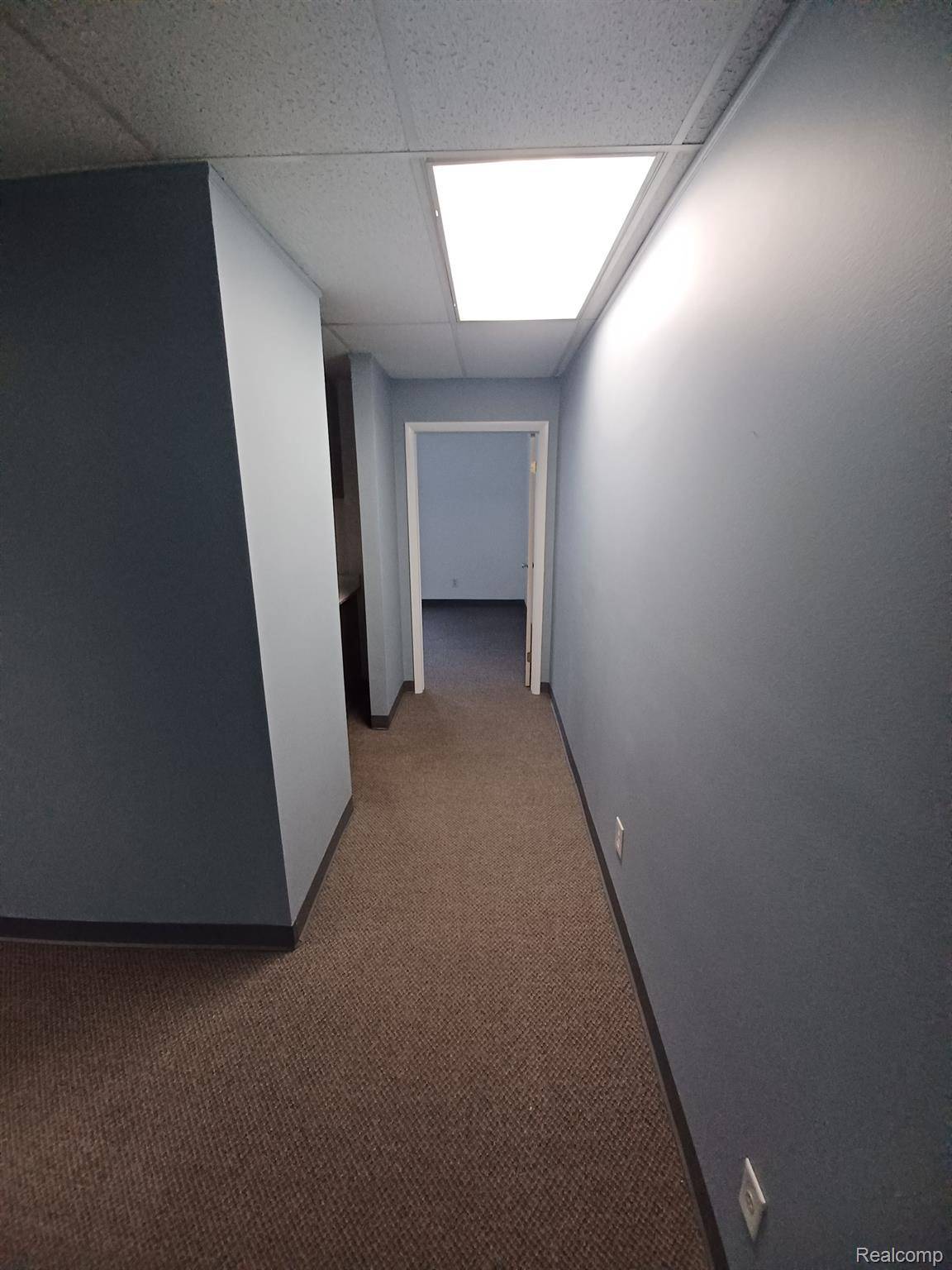 2500 Packard ST, Annarborcity_washtenaw, MI 48104