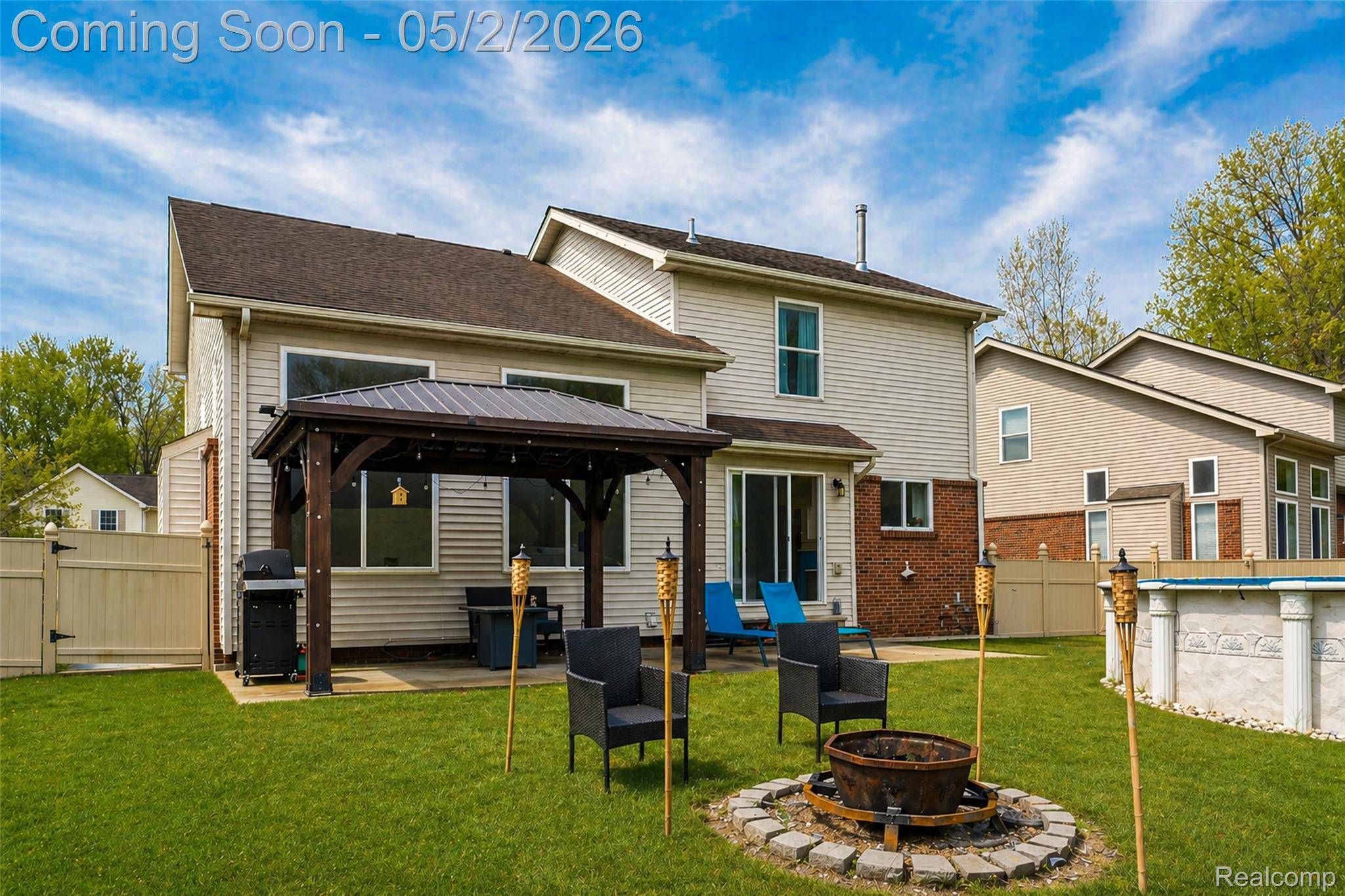 29516 Hunter ST, Brownstownchartertownship_wayne, MI 48183