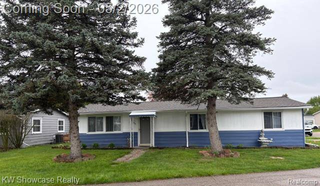 437 Flamingo, Rochester, MI 48309