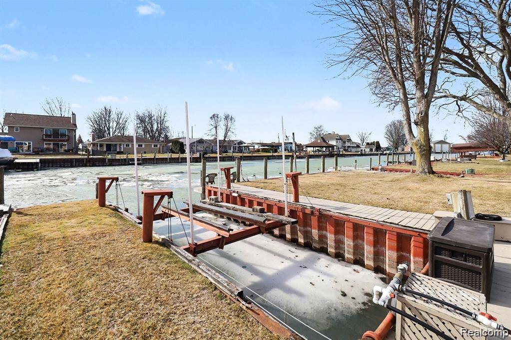 7277 Cardinal ST, Clay Township, MI 48001