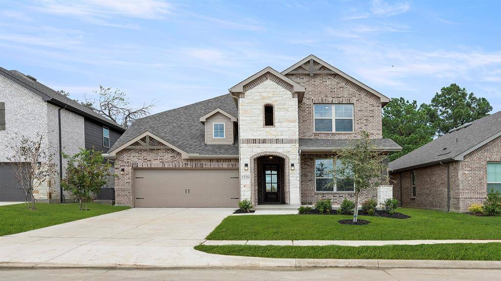 1520 Edgeway Drive, Aubrey, TX 76227