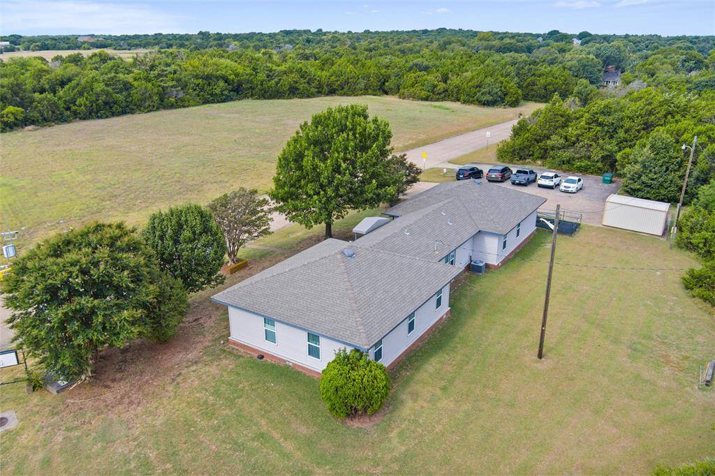 1400 Kari Ann Drive, Cedar Hill, TX 75104