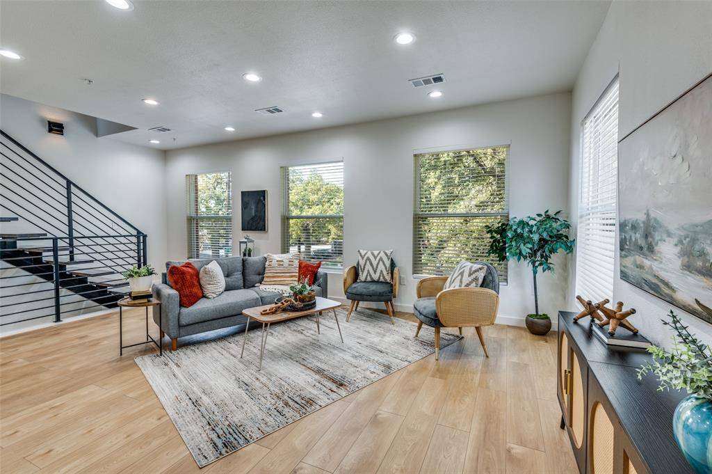 520 S Oconnor Road, Irving, TX 75060