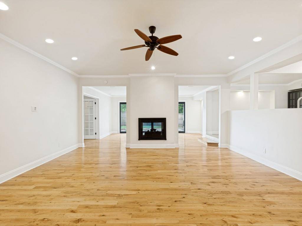 7350 Fieldgate, Dallas, TX 75230