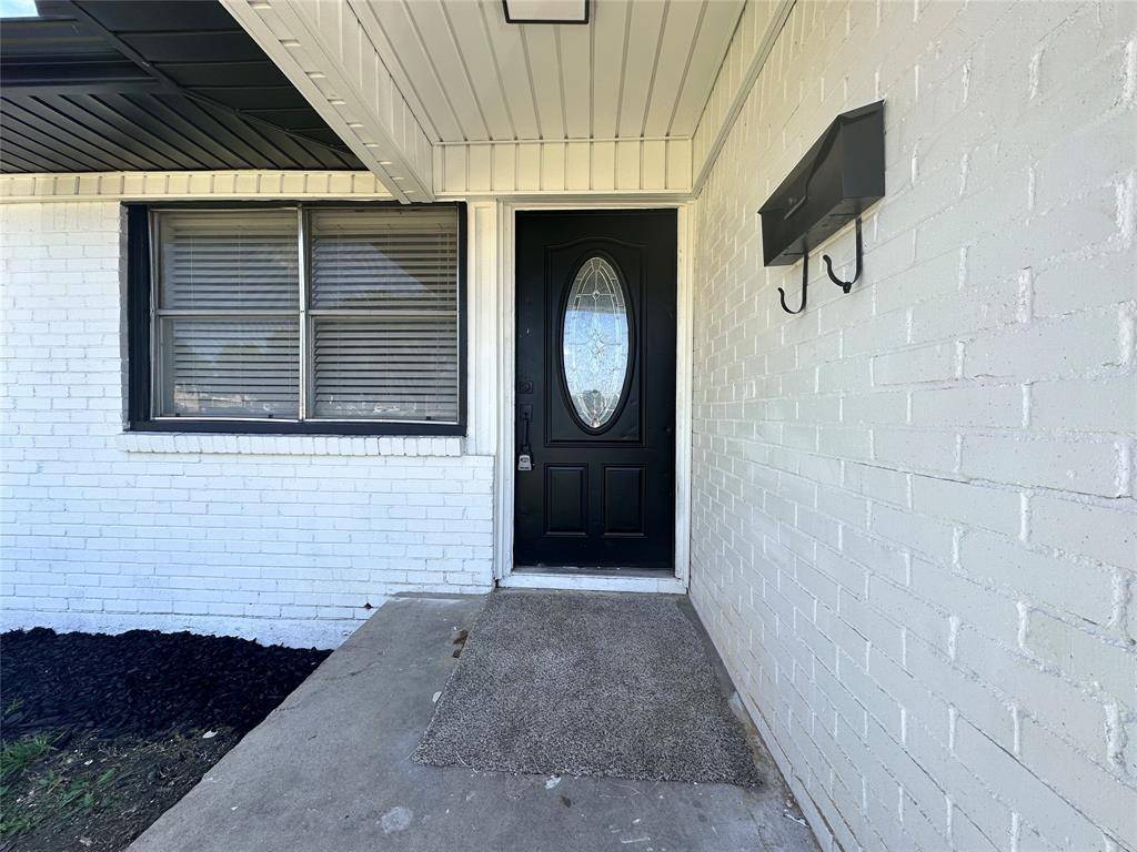 1722 Hillcrest Street, Mesquite, TX 75149