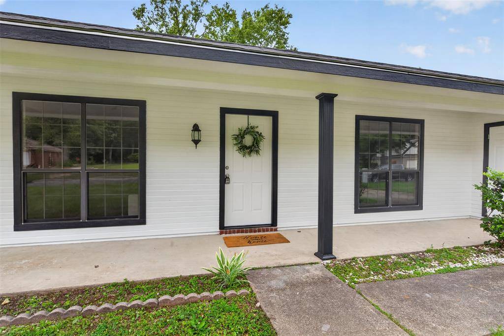5957 Manitoba Lane, Shreveport, LA 71107