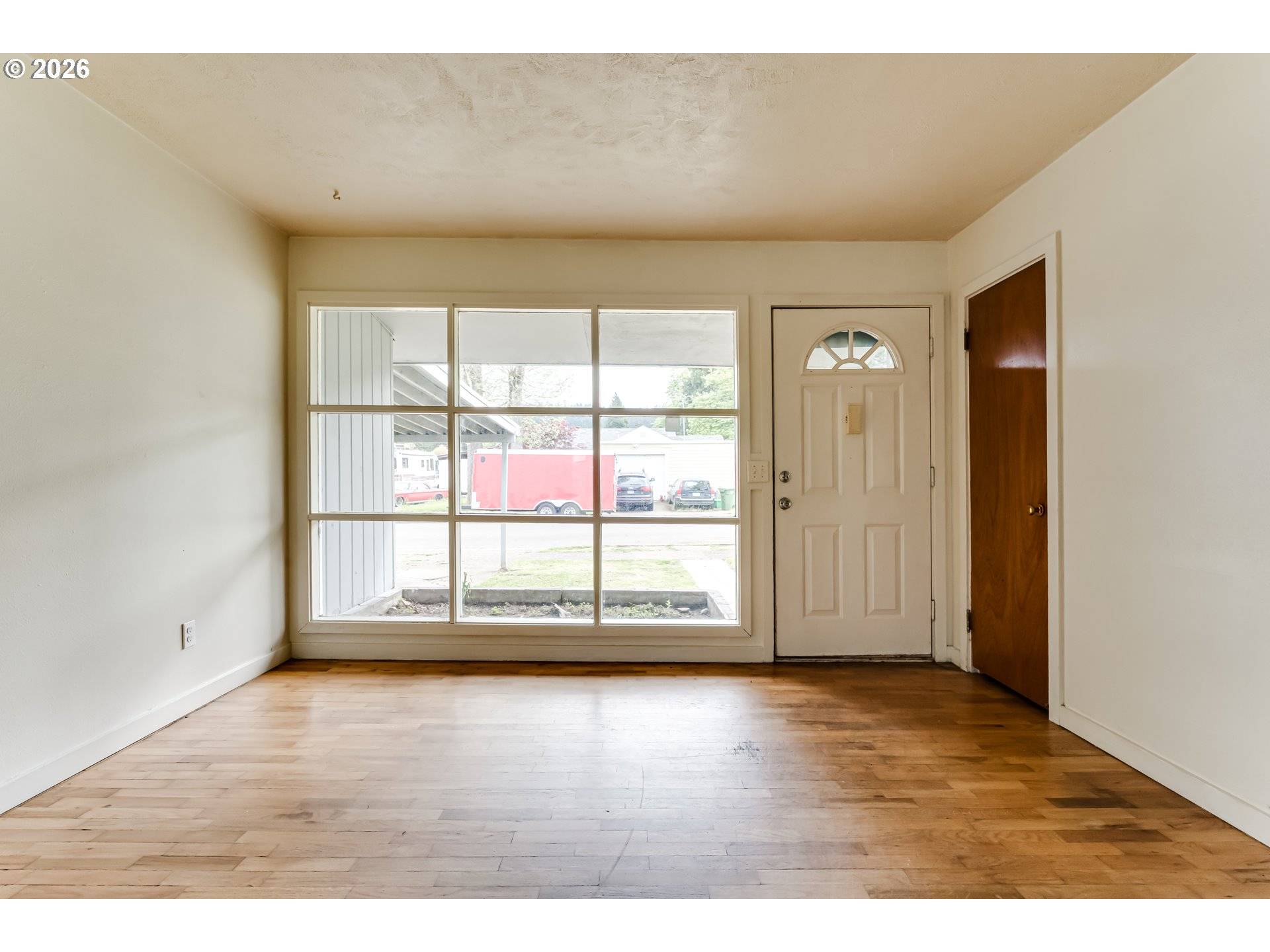 1115 S 8TH ST, Cottage Grove, OR 97424