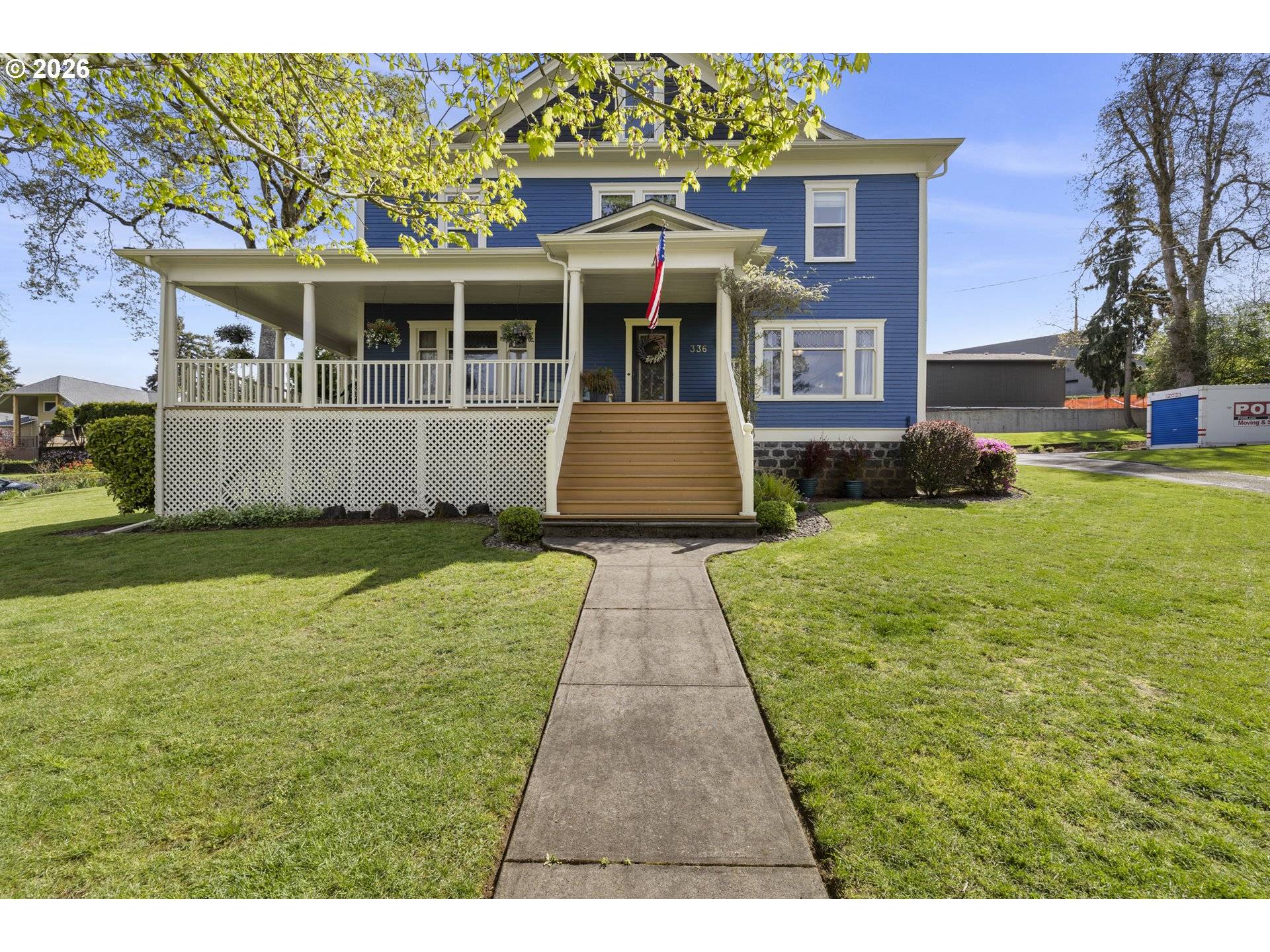 336 HILL ST, Silverton, OR 97381