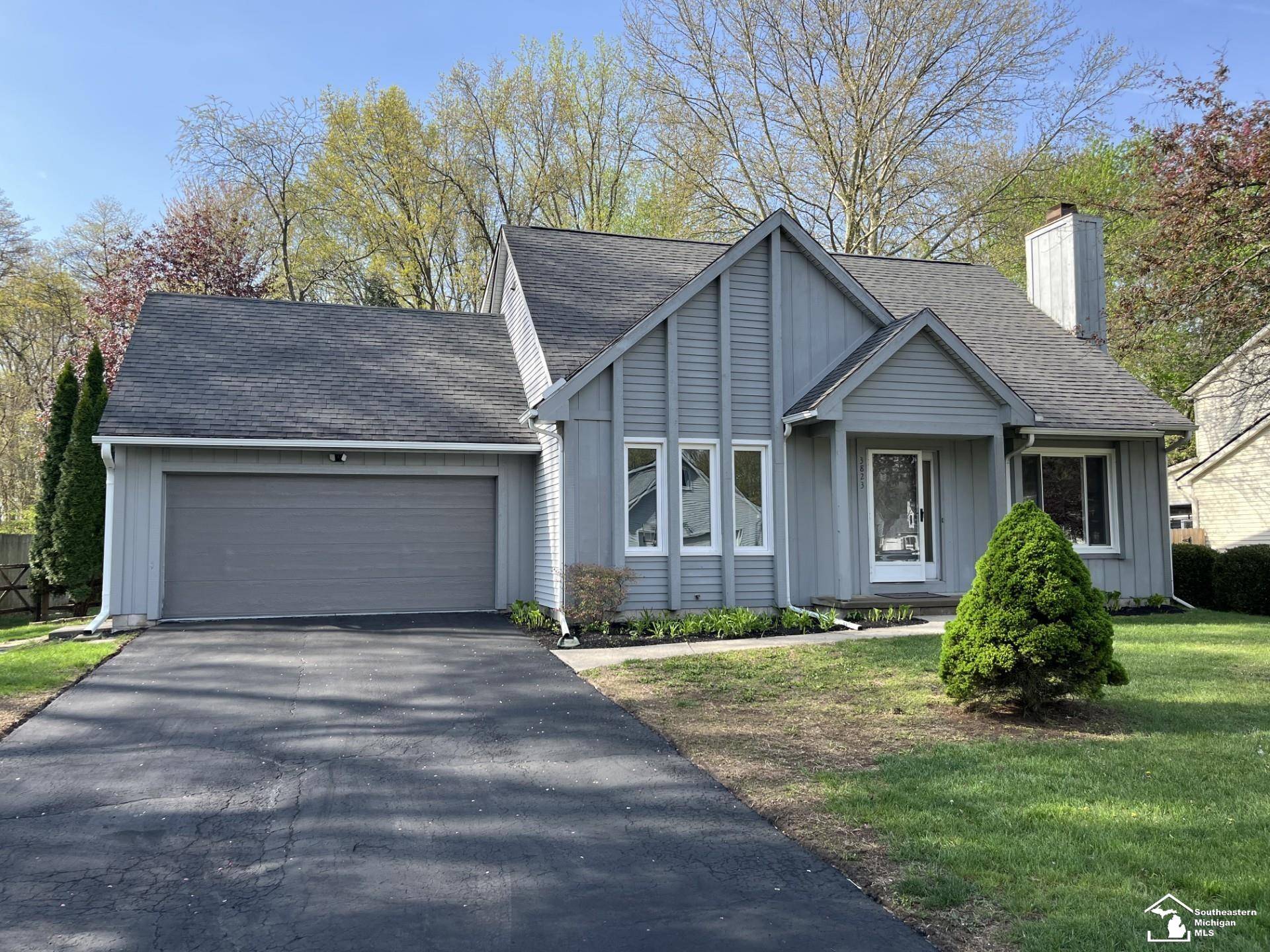 3823 Oldbury ST, Bedfordtownship_monroe, MI 48144