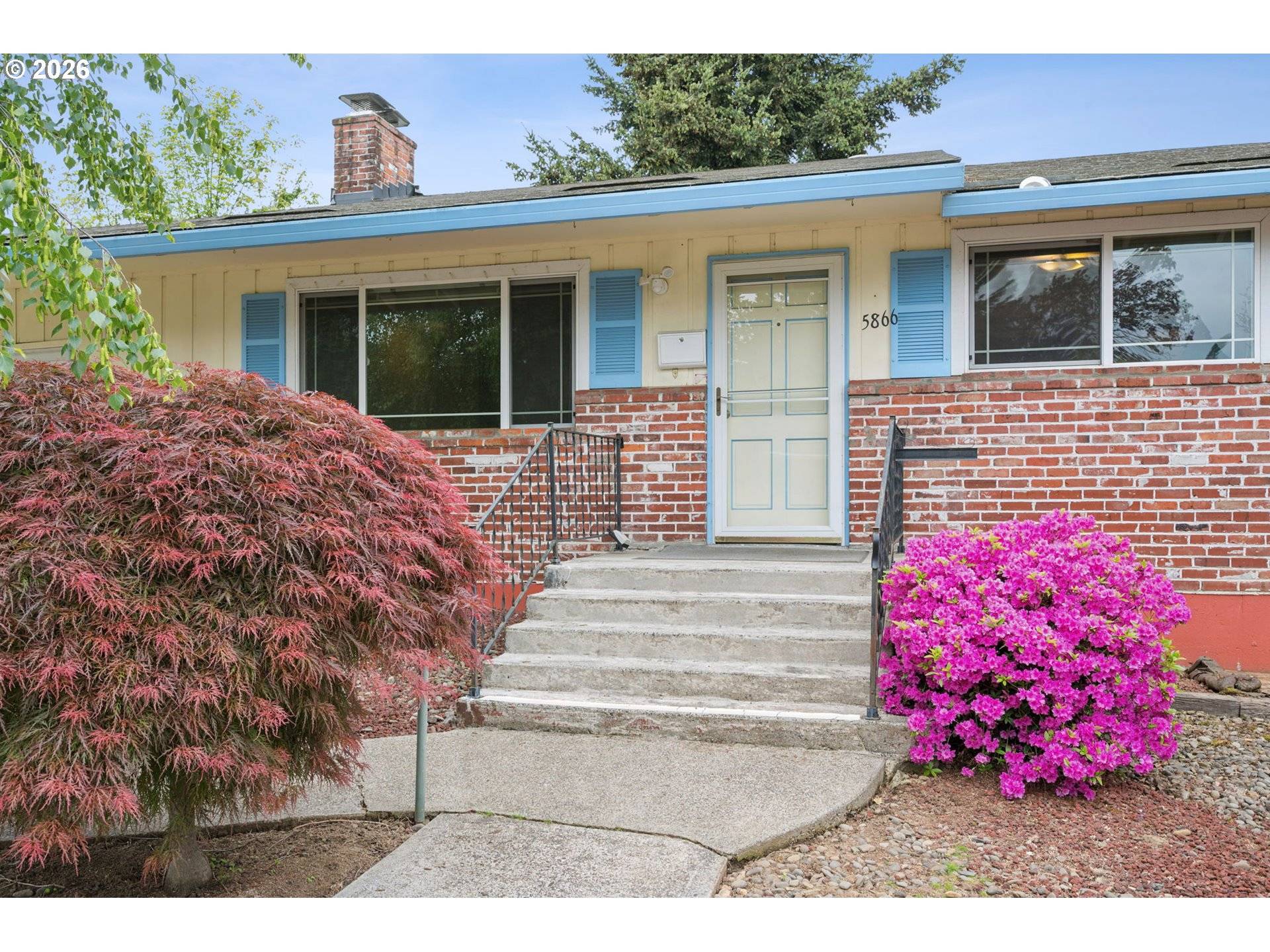 5866 SE LLOYD ST, Milwaukie, OR 97222