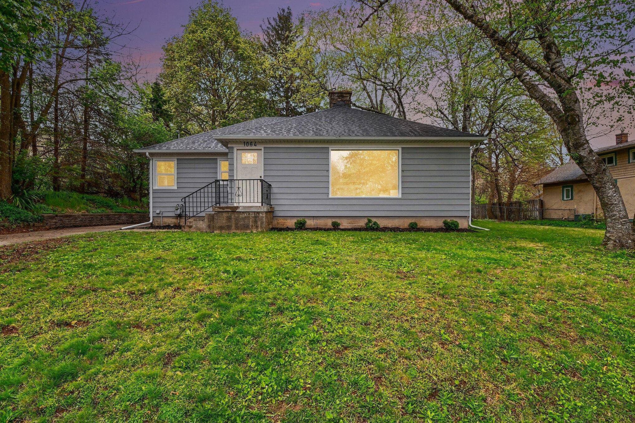 1064 Eastern AVE NE, Grandrapidscity_kent, MI 49503