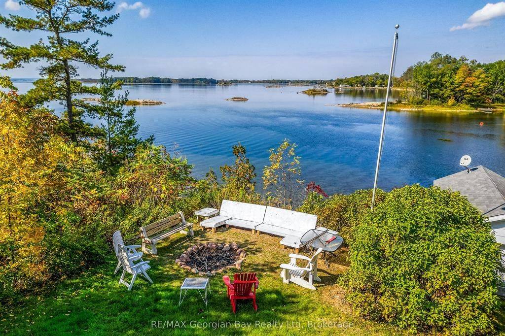 134 Forest Harbour Pkwy, Tay, ON L0K 2C0