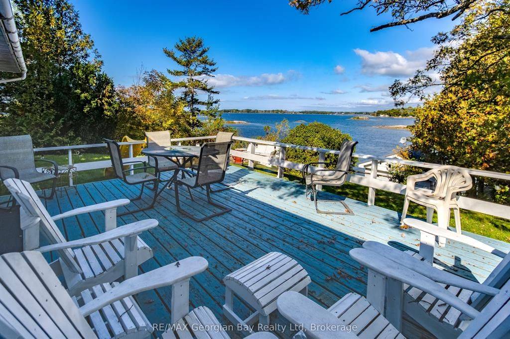 134 Forest Harbour Pkwy, Tay, ON L0K 2C0