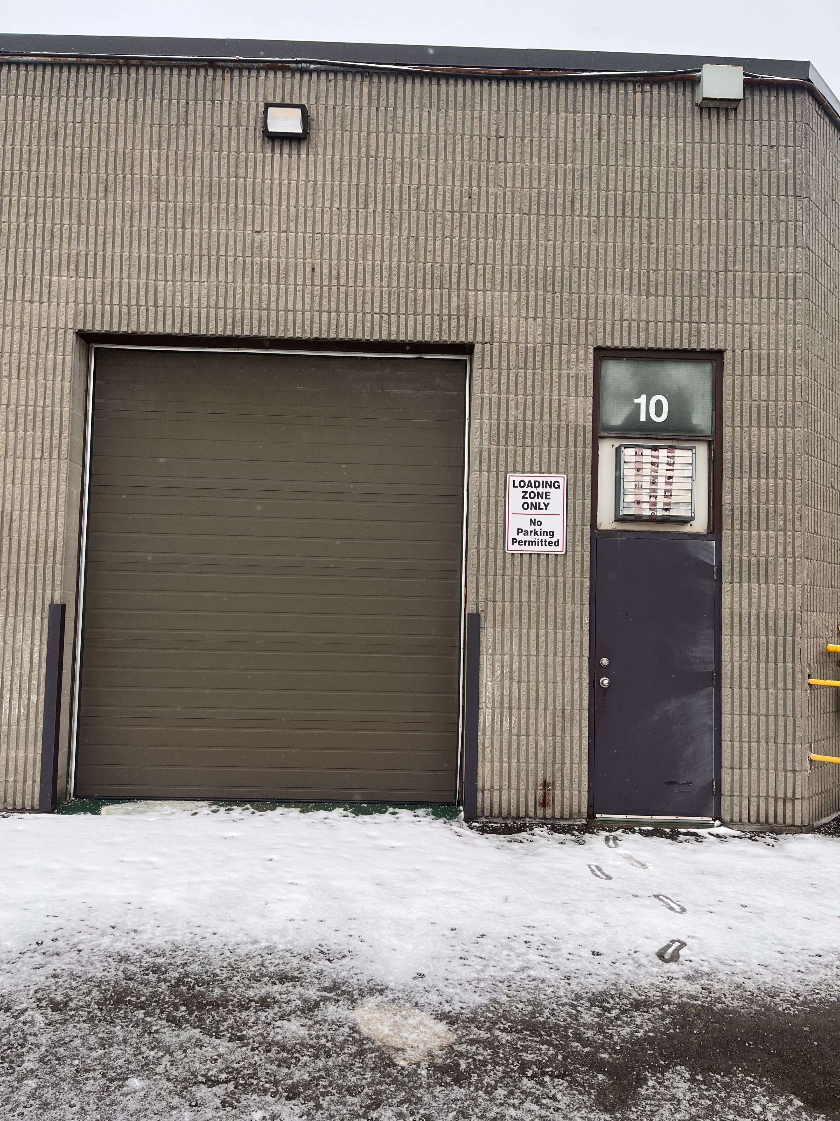 253 Summerlea RD #9-10, Brampton, ON L6T 5A8