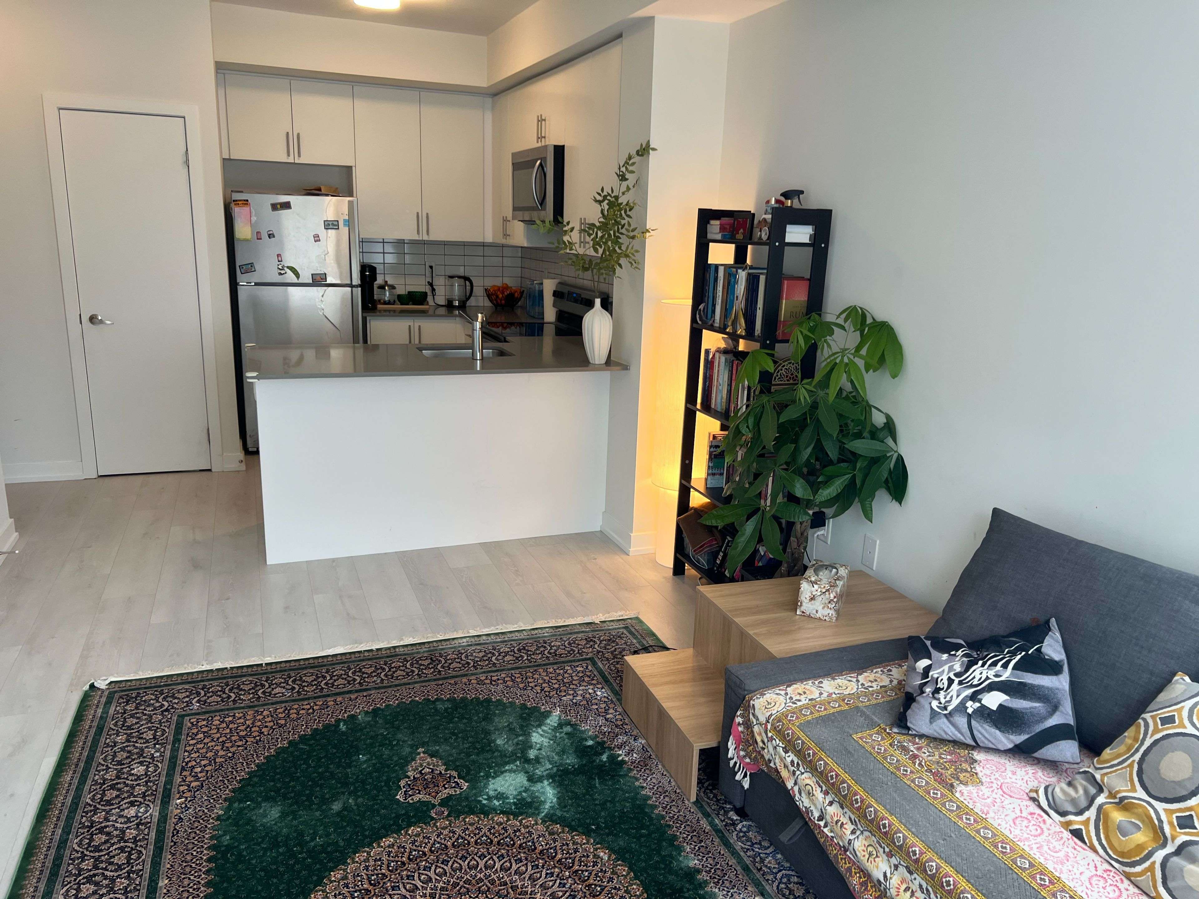 3421 Ridgeway DR #1, Mississauga, ON L5L 0B9