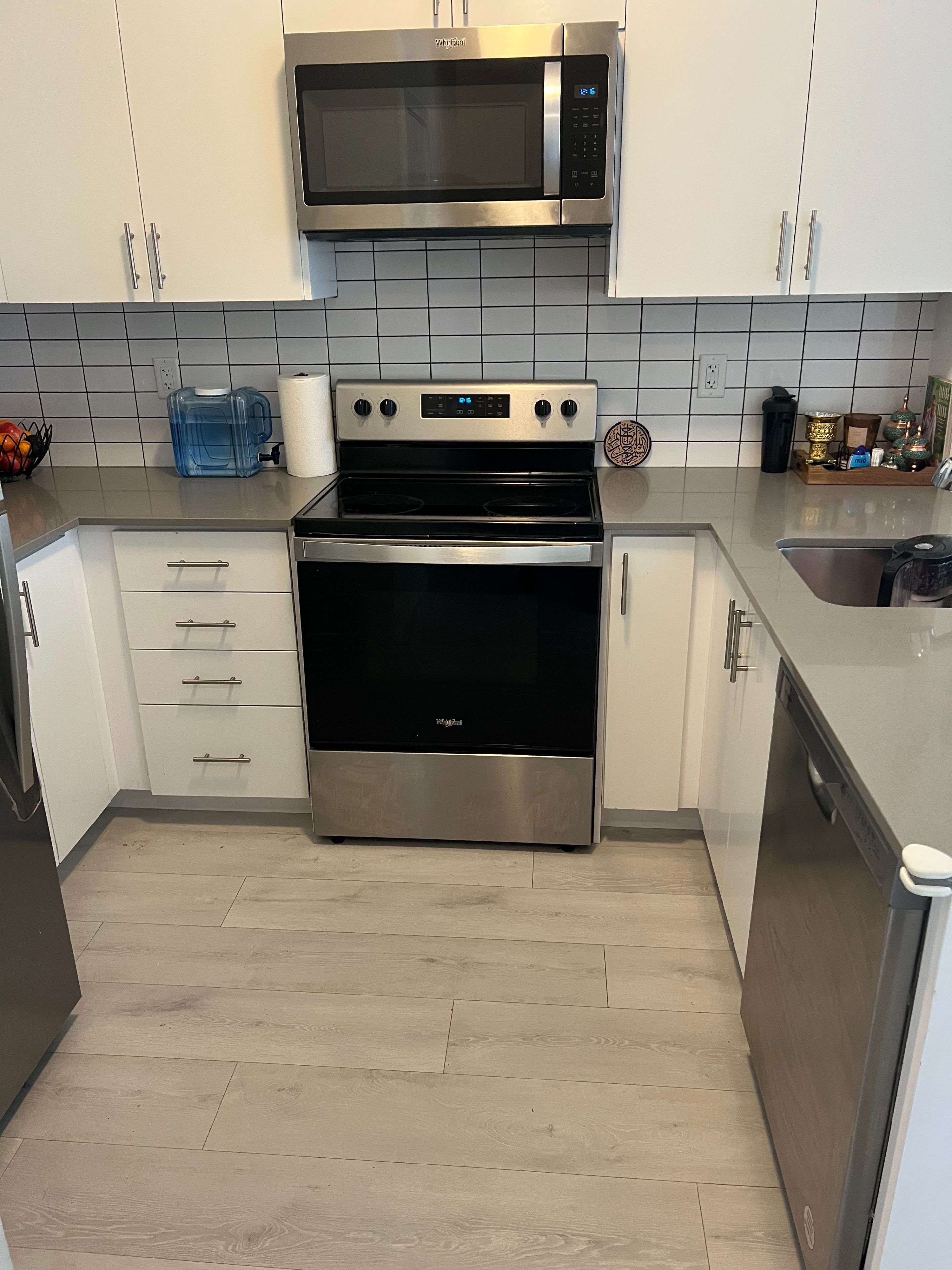 3421 Ridgeway DR #1, Mississauga, ON L5L 0B9