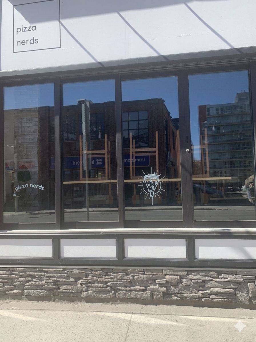 480 Bank ST, Ottawa Centre, ON K2P 1Z3