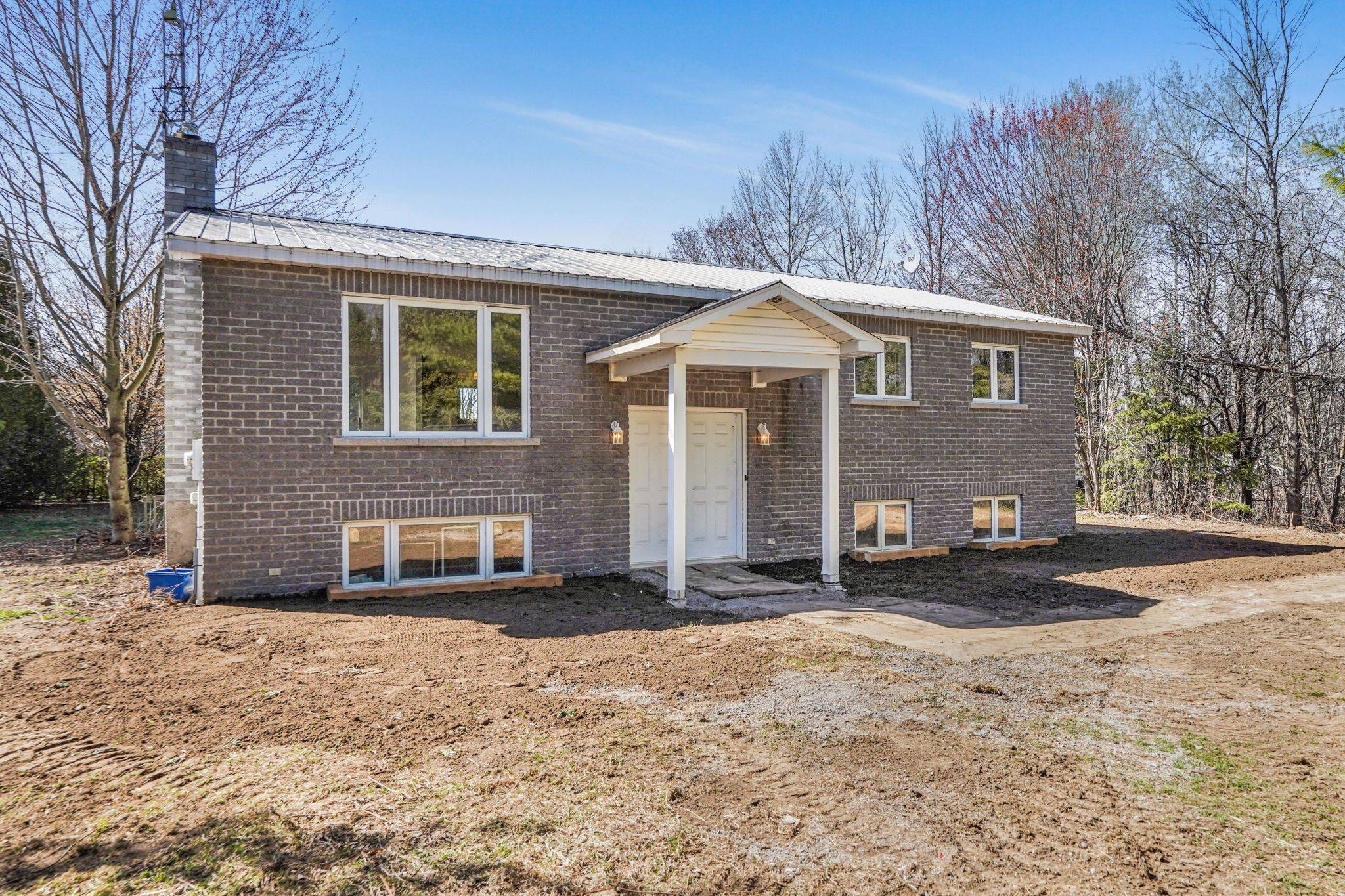 1630 Gourley RD, East Hawkesbury, ON K6A 2R2