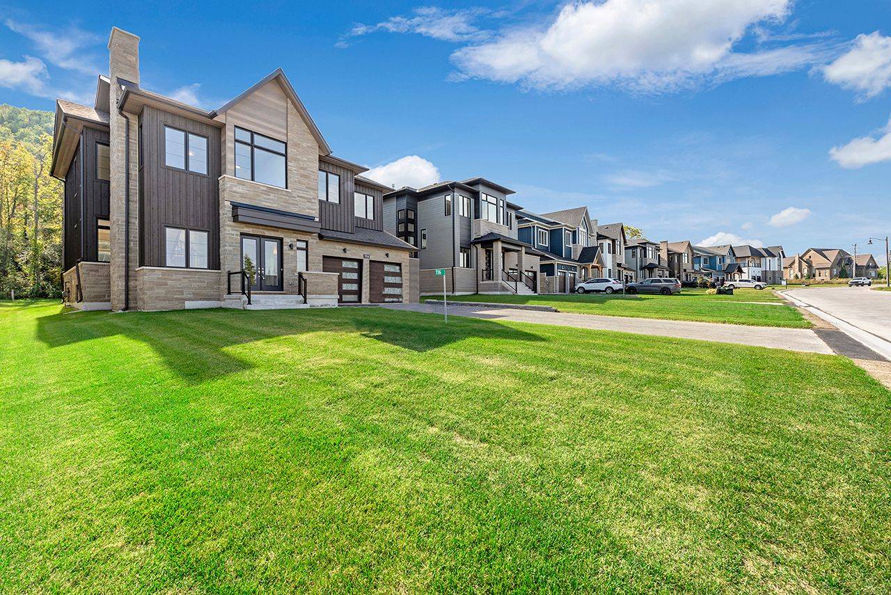 116 Dorothy DR, Blue Mountains, ON N0H 1J0