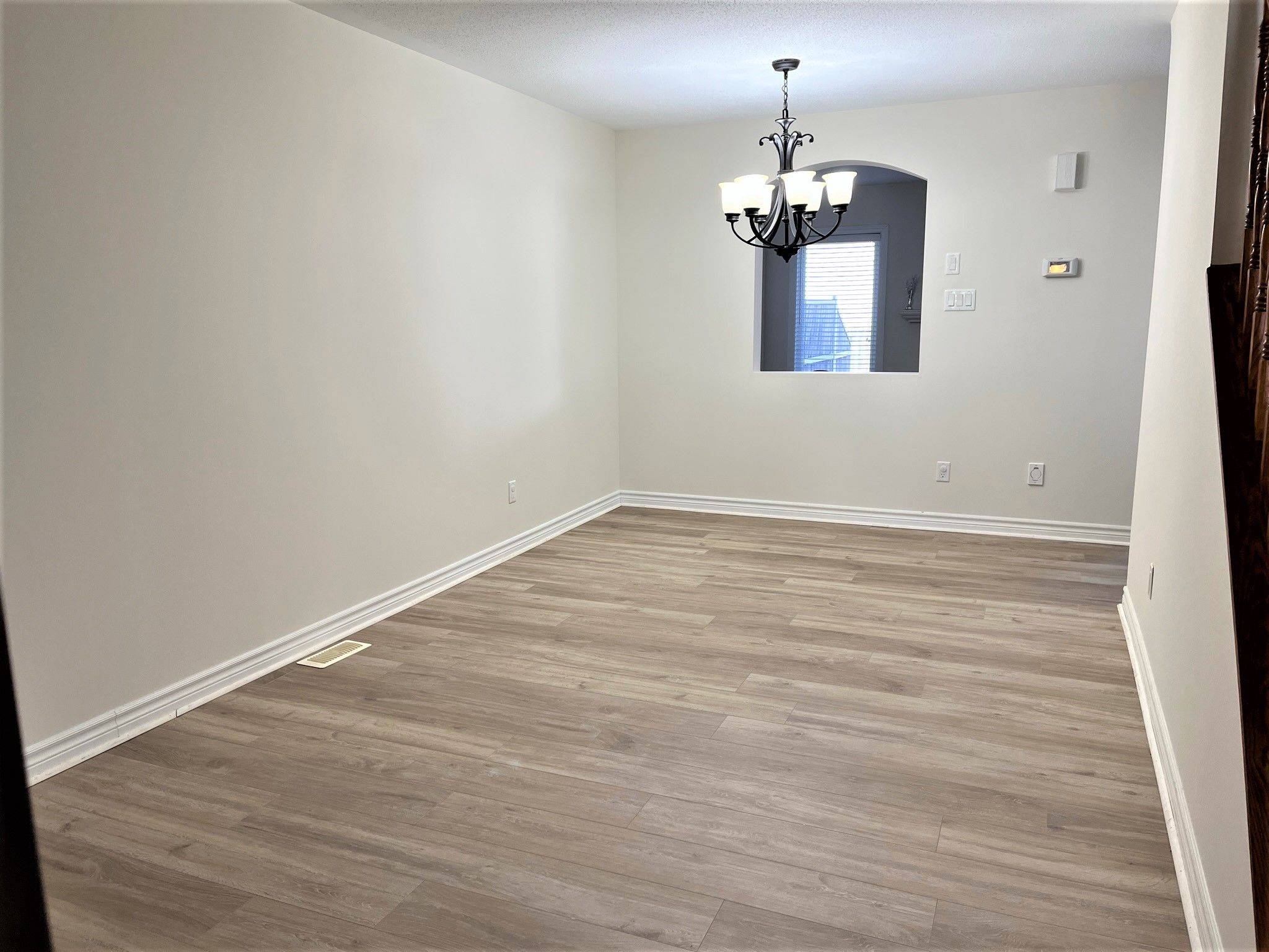 105 TACOM CIR, Barrhaven, ON K2G 4P7