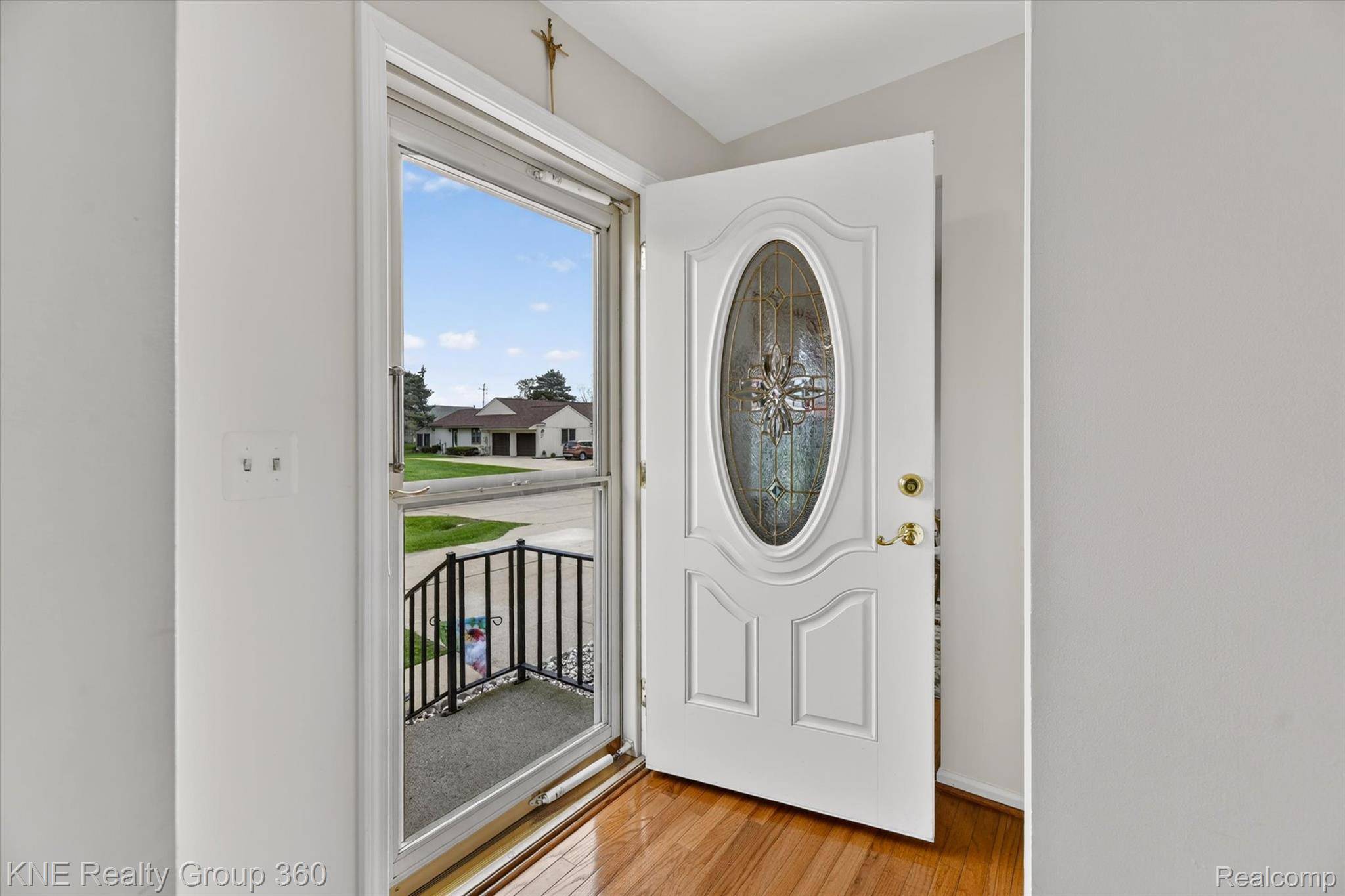 10044 Arlington Circle #145, Greenoaktownship_livingston, MI 48178