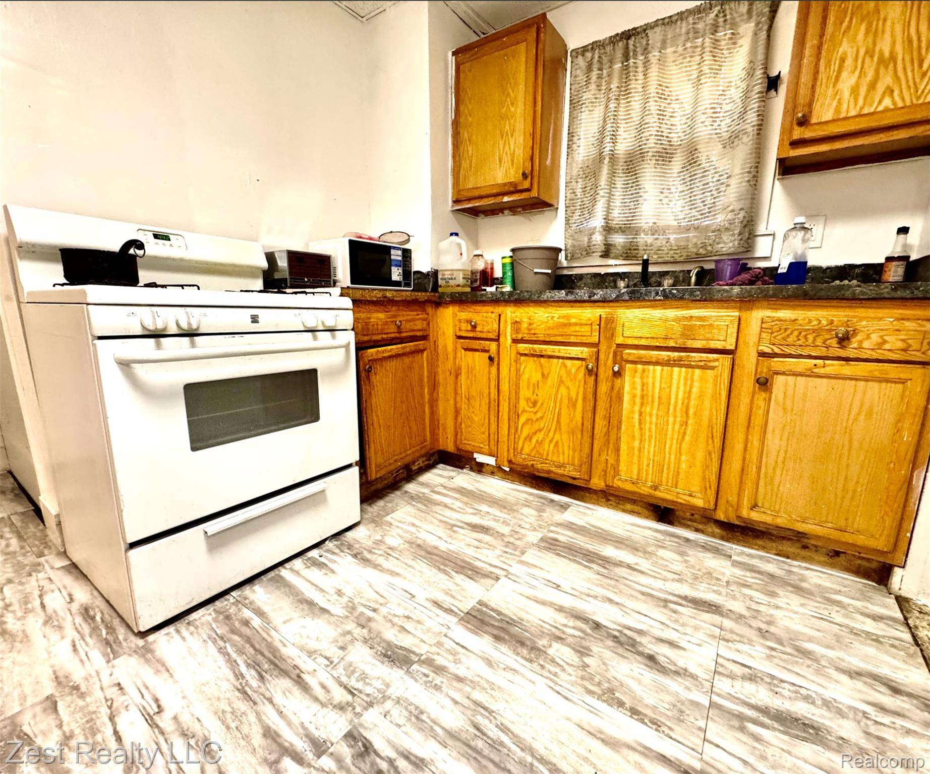 20129 Coventry ST, Detroit, MI 48203