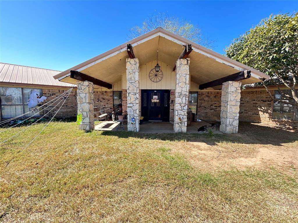 1816 County Road 2386, Pickton, TX 75471