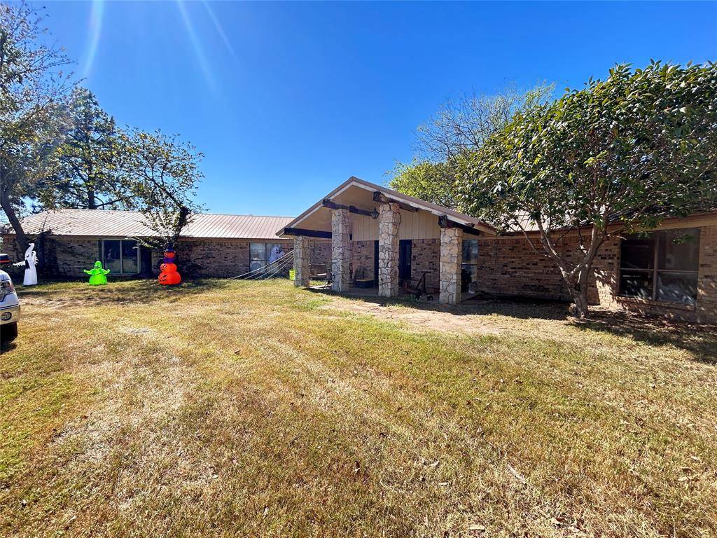 1816 County Road 2386, Pickton, TX 75471