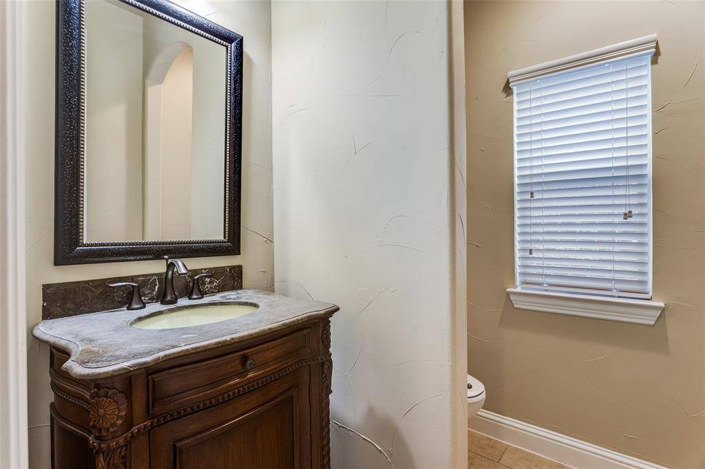 2824 Earl Drive, Trophy Club, TX 76262