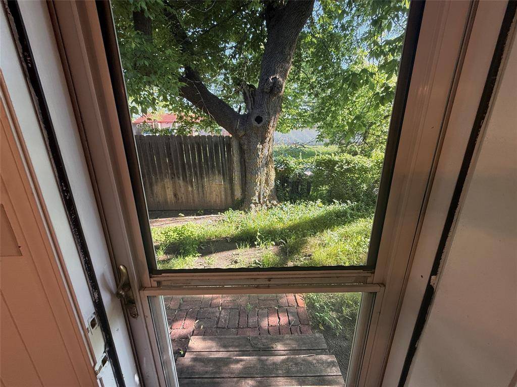 117 Bowie Street, Clyde, TX 79510