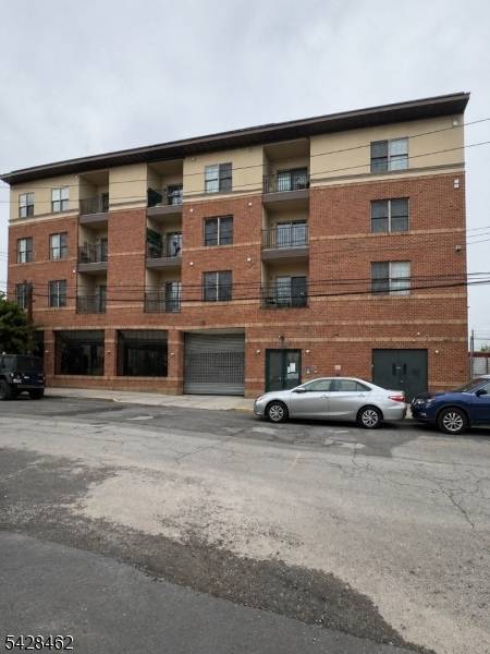 15-19 Tichenor Ln #205, Newark City, NJ 07114