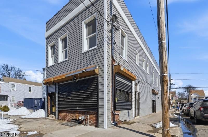 615 E 22Nd St, Paterson City, NJ 07514