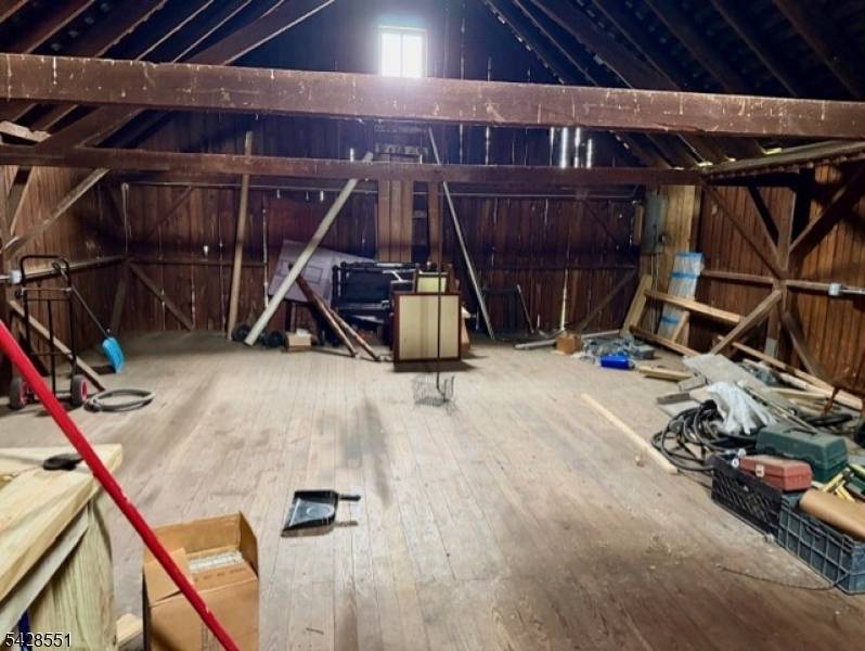 113 Rt15, Lafayette Twp., NJ 07848