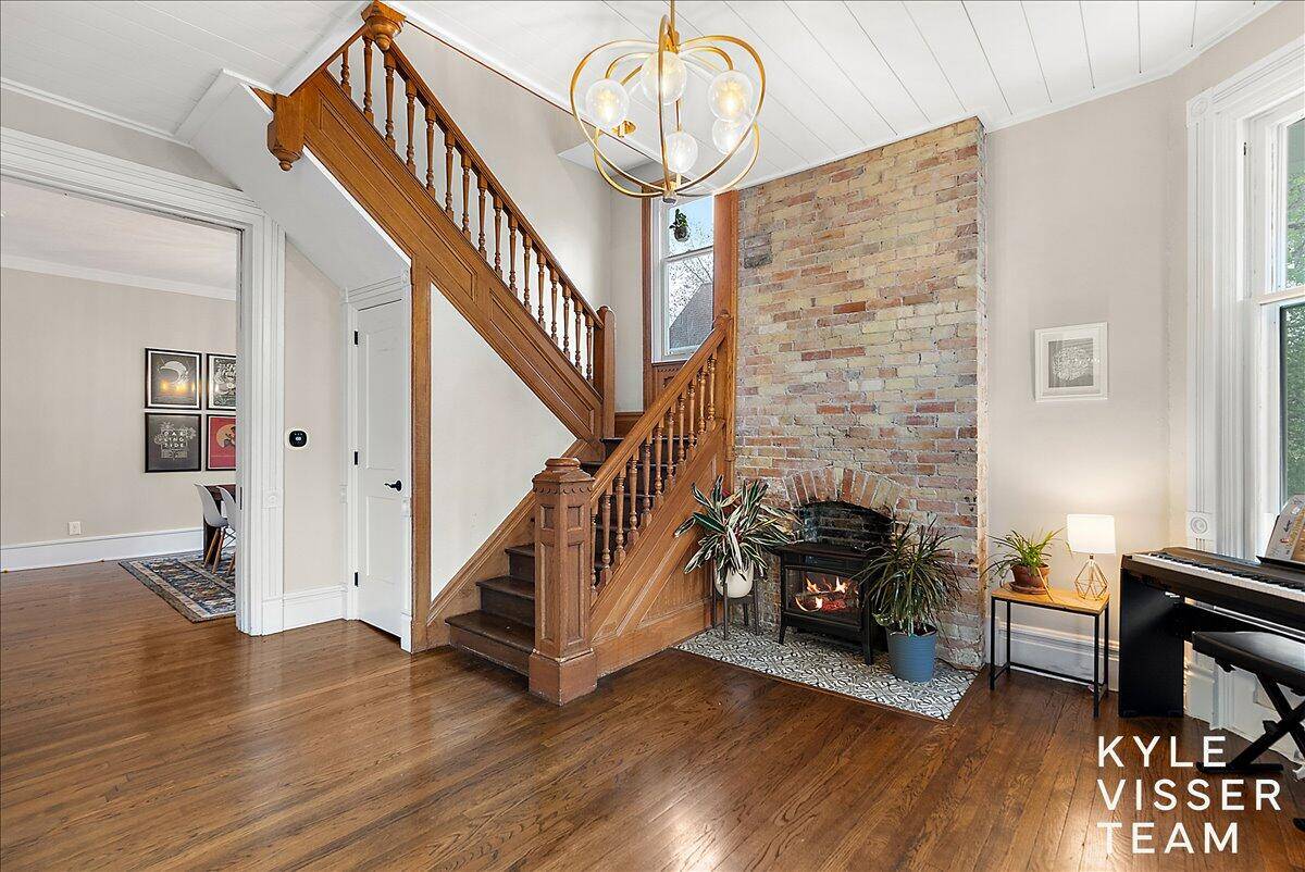 334 Union AVE SE, Grandrapidscity_kent, MI 49503