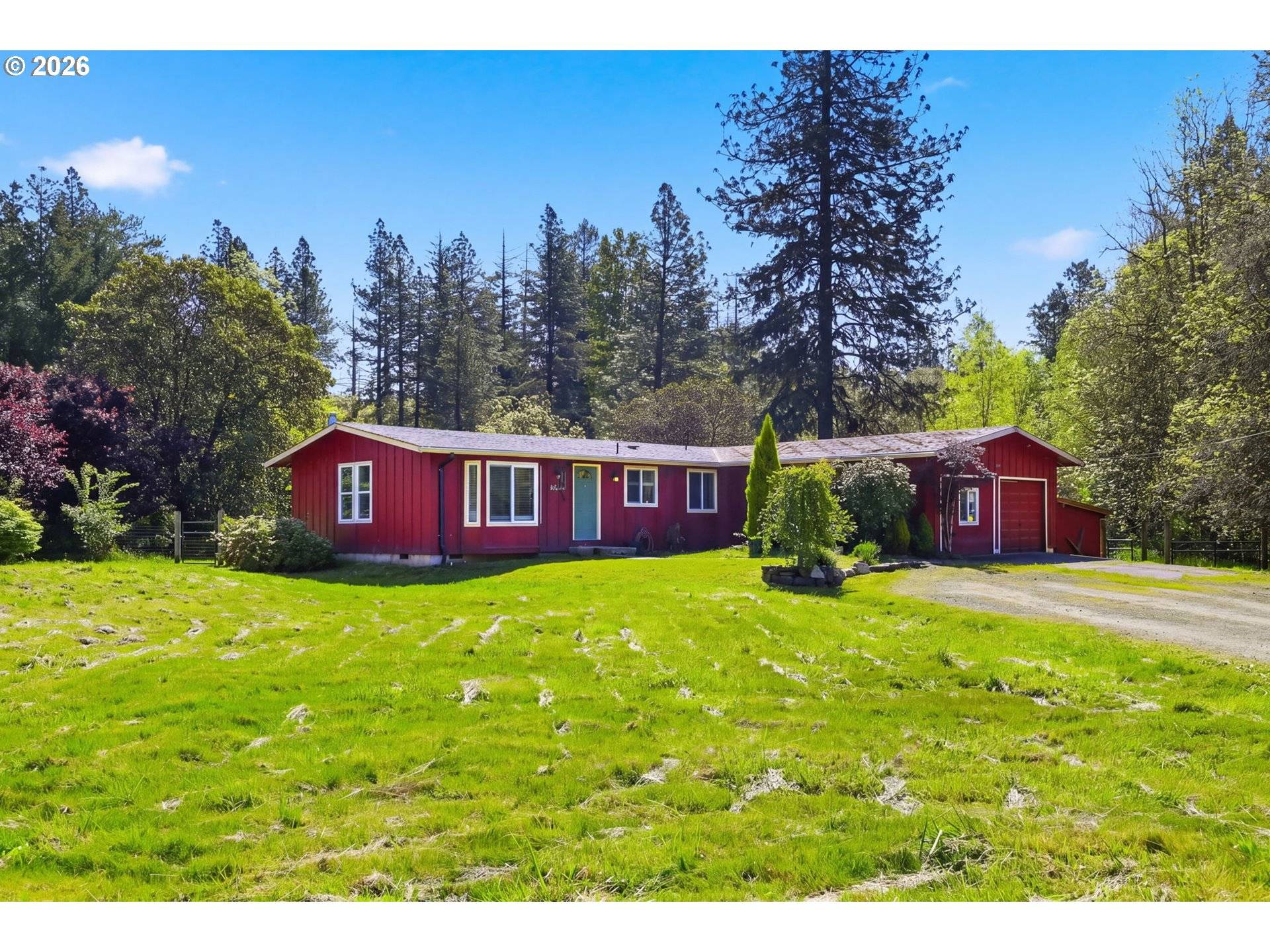 89387 TERRITORIAL HWY, Elmira, OR 97437