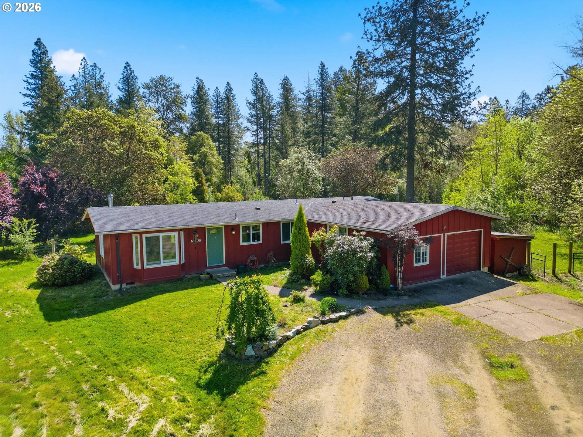89387 TERRITORIAL HWY, Elmira, OR 97437