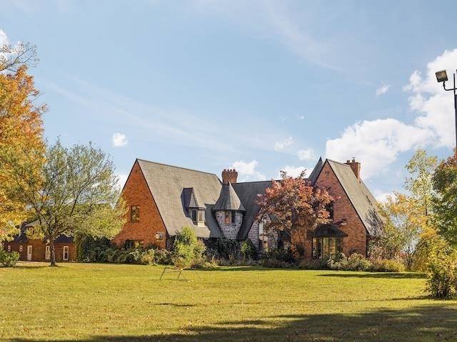 55 S Hope RDG, Blair Twp, MI 49696