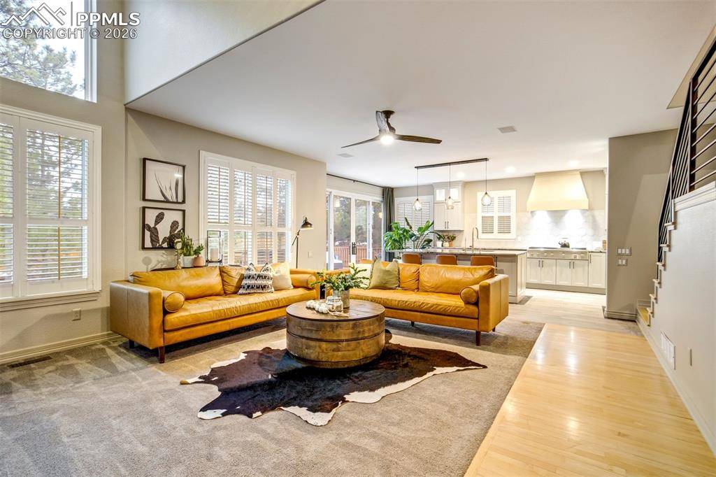 327 Ingleton CT, Castle Pines, CO 80108