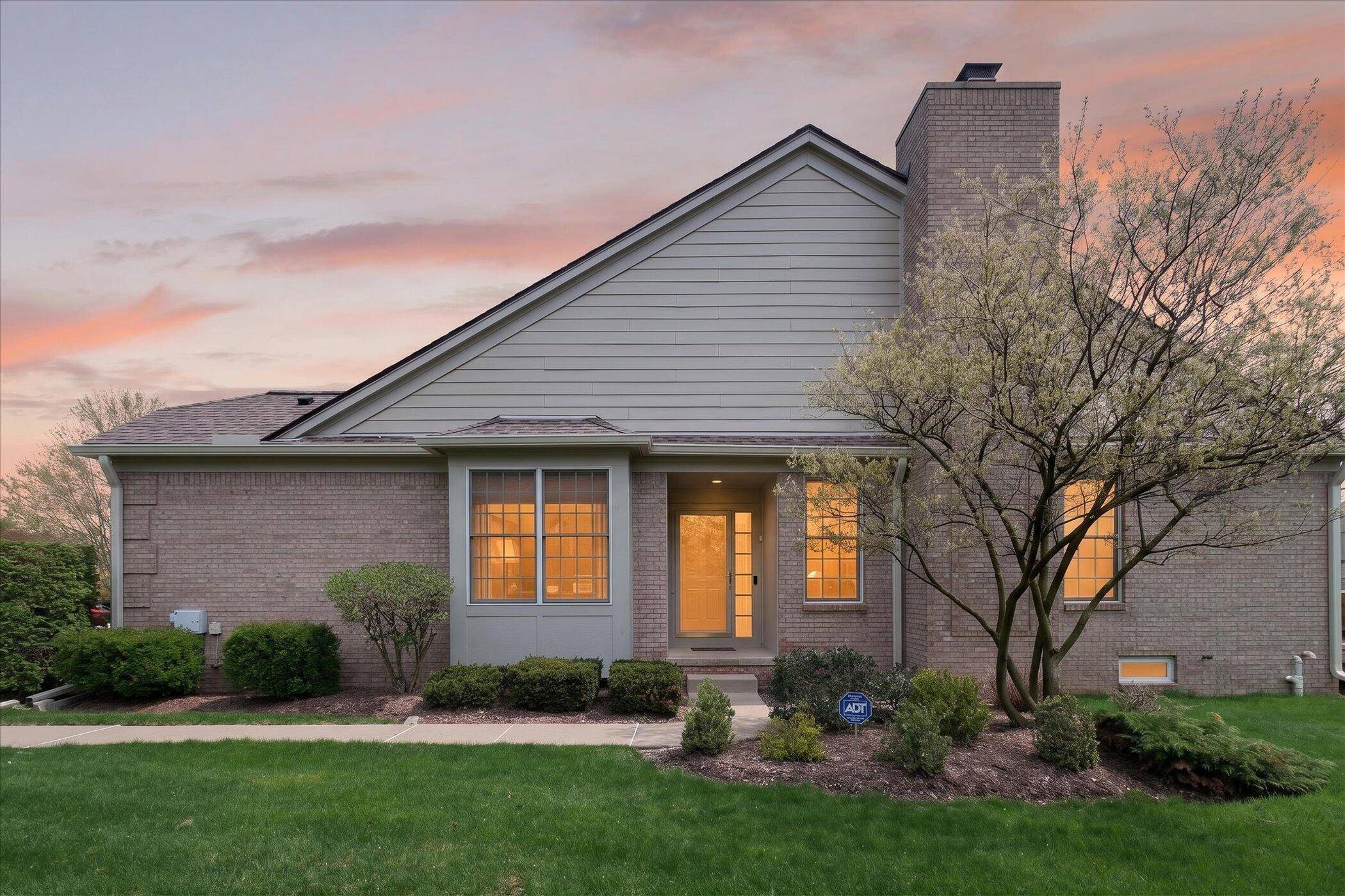 44543 Birchwood CT, Northvilletownship_wayne, MI 48168