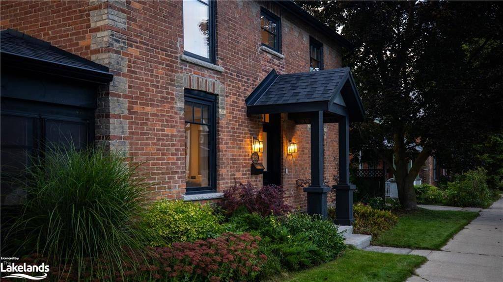 258 MAPLE ST, Collingwood, ON L9Y 2R2
