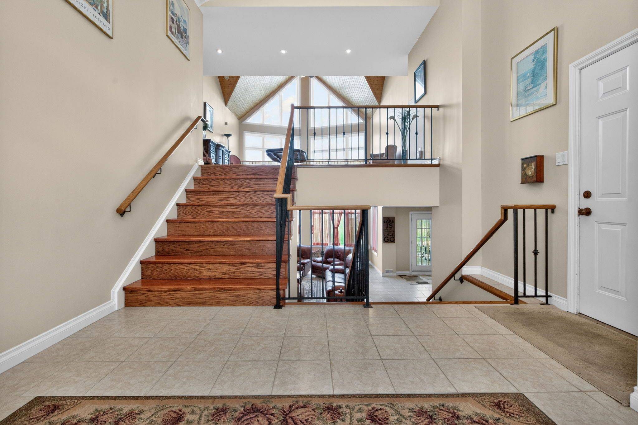 81 Silver Birch CRES, Tay, ON L0K 1R0