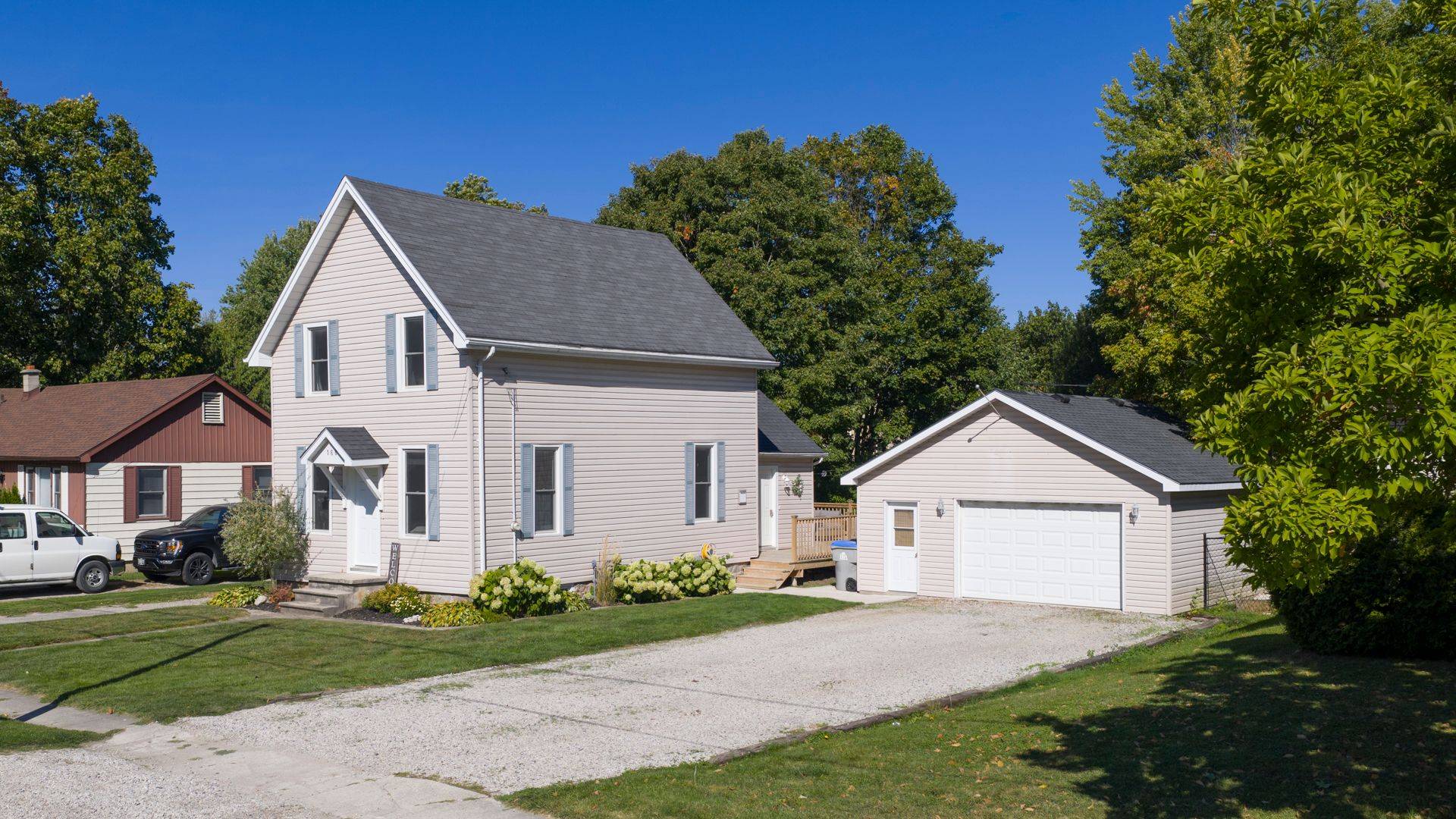 160 Richmond ST, Bluewater, ON N0M 1X0