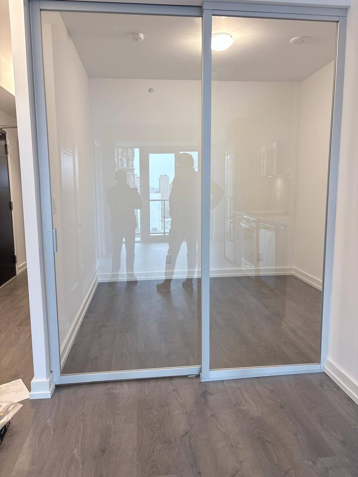 75 James ST #1401, Hamilton, ON L8P 2Y9