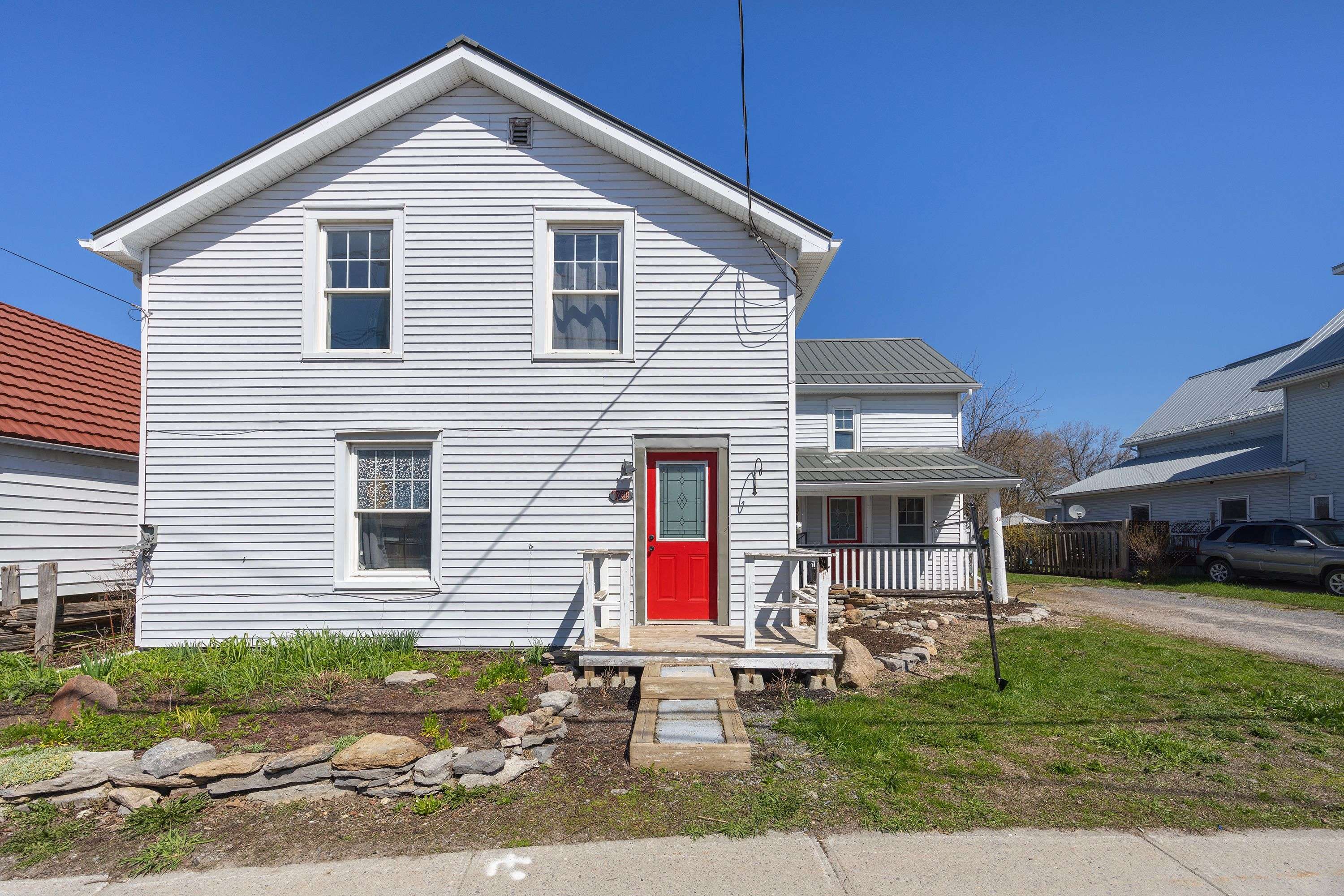 70 Main ST, Loyalist, ON K0H 2H0